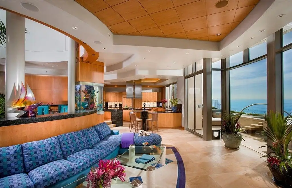 18 Ritz Cove Dr Exquisite California Oceanfront Estate Lists for 22.55 Million 8