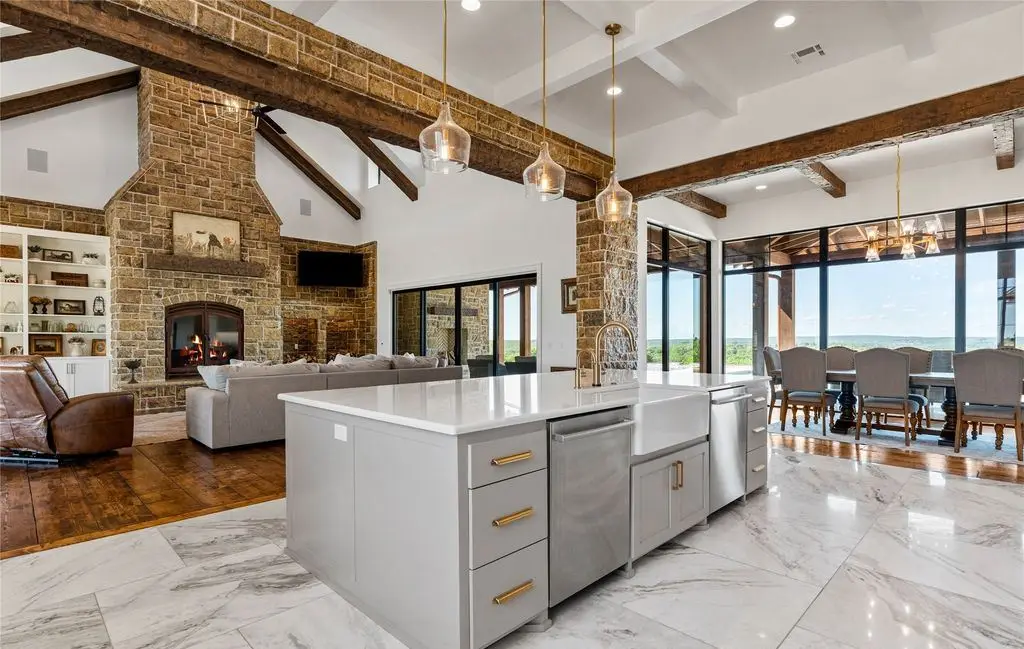 19001 W 41st St S Spectacular Oklahoma Estate with Panoramic Views and 4 Ponds Listed at 6.9 Million 11