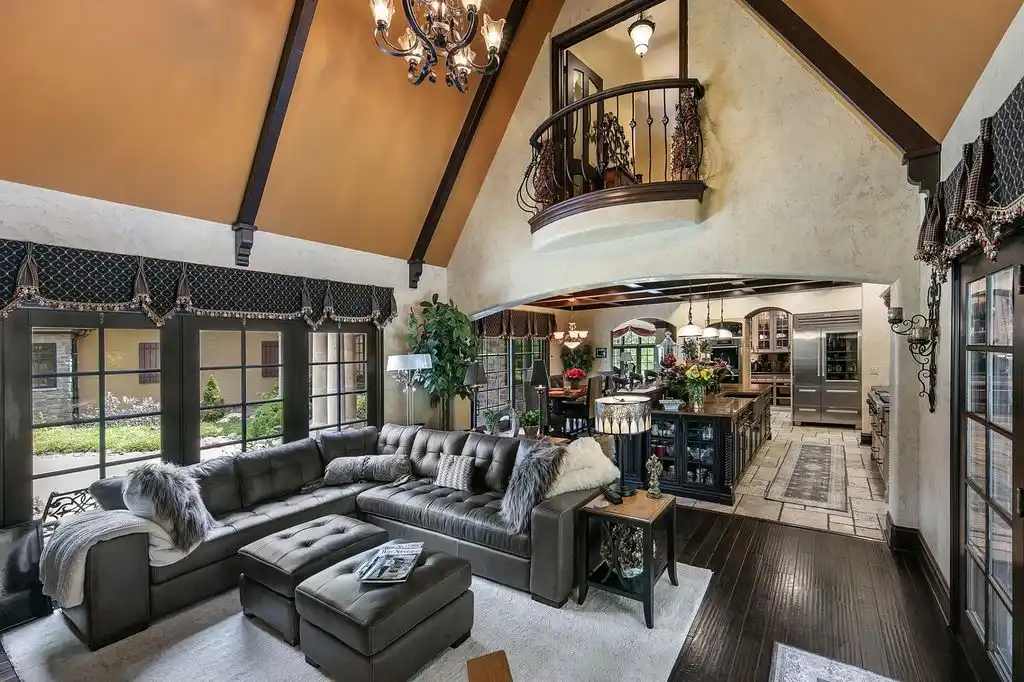 255 Villa Segrata North Ridge Rd An Extraordinary Tennessee Retreat of Serenity and Luxury for 8.88 Million 15
