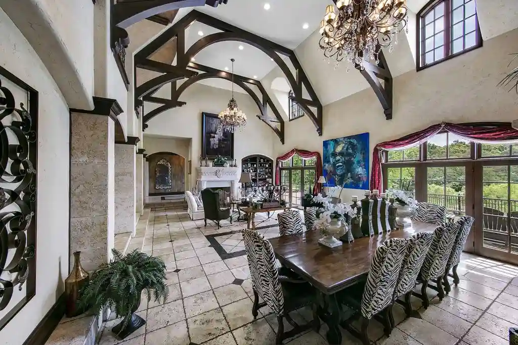255 Villa Segrata North Ridge Rd An Extraordinary Tennessee Retreat of Serenity and Luxury for 8.88 Million 8