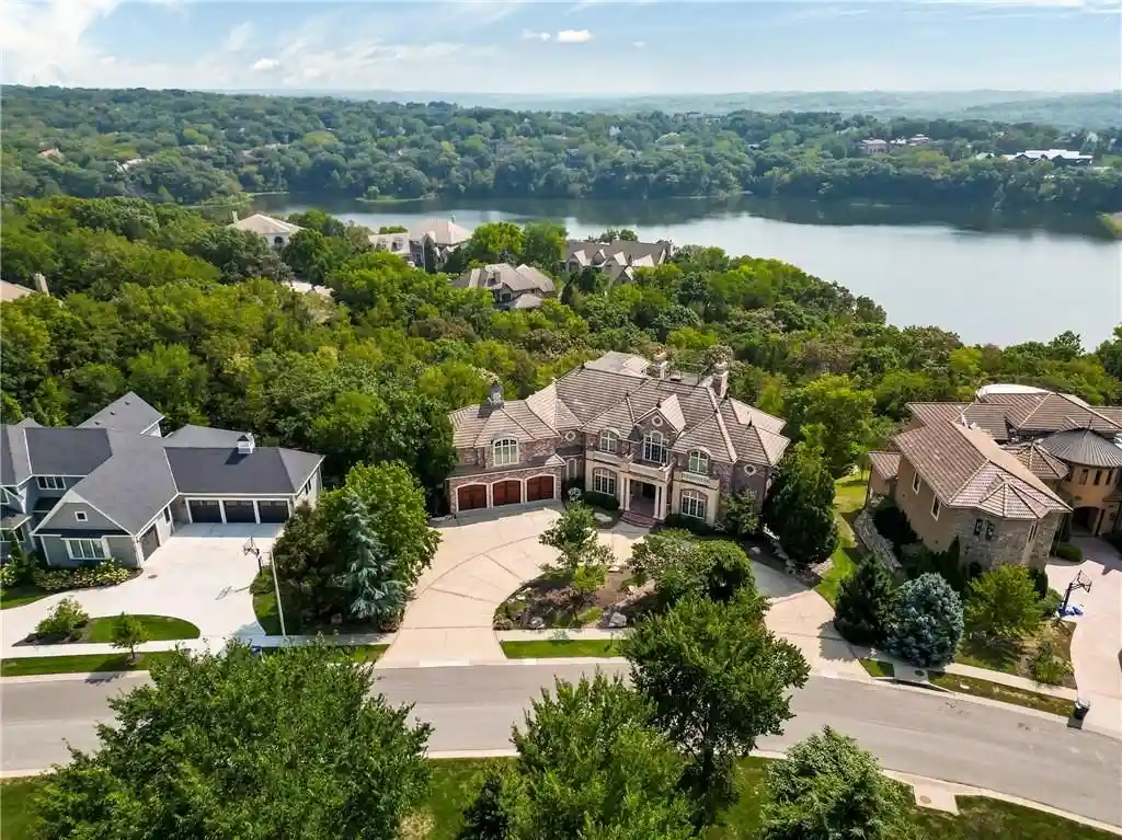 27596 W Highland Cir Majestic Kansas Residence with Serene Shadow Lake Views Listed for 3 20
