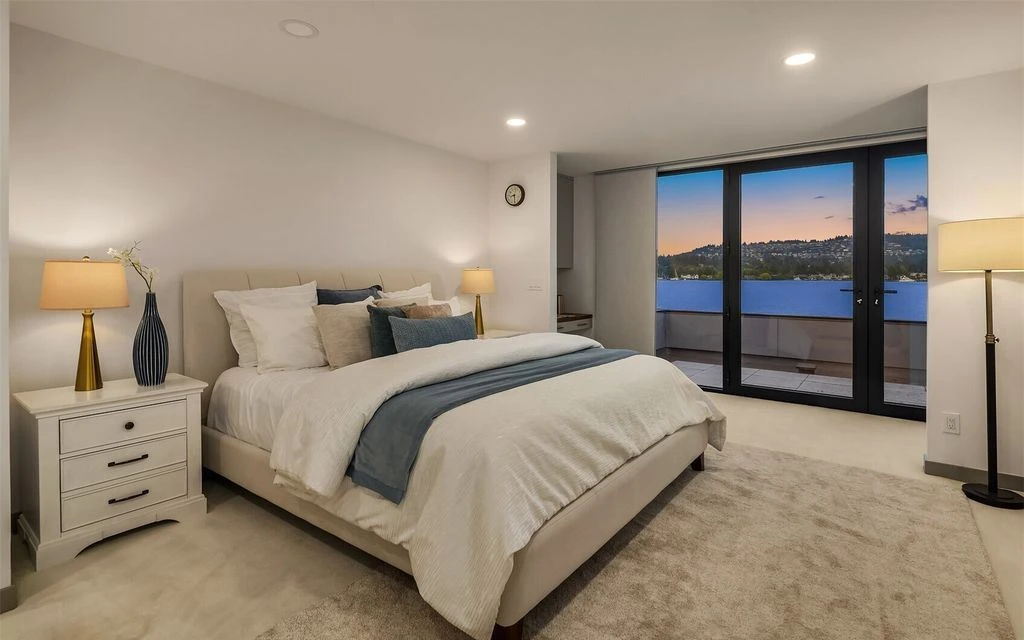 3840 E Mercer Way Magnificent Modern Waterfront Oasis in Washington Listed for 10.3 Million 11