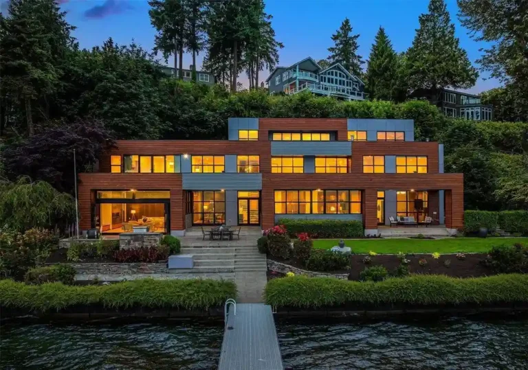 Magnificent Modern Waterfront Estate in Washington Listed for $10.3 Million