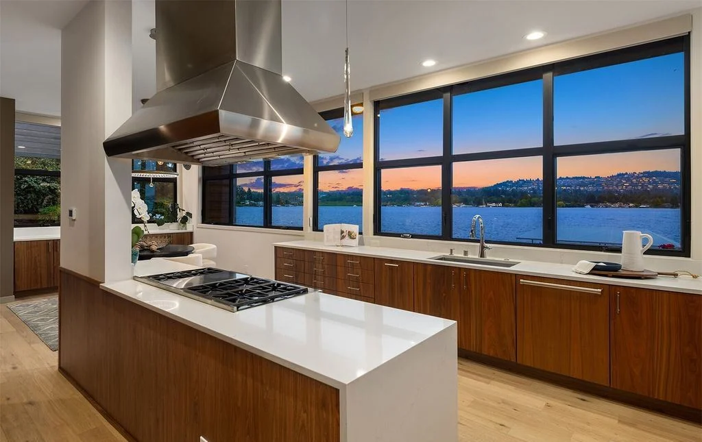 3840 E Mercer Way Magnificent Modern Waterfront Oasis in Washington Listed for 10.3 Million 7