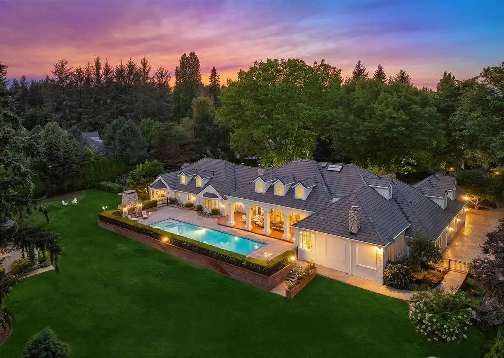 4 Diamond S Ranch A Masterful 8.8M Washington Estate Blending Beauty Sophistication Intelligent Living 2