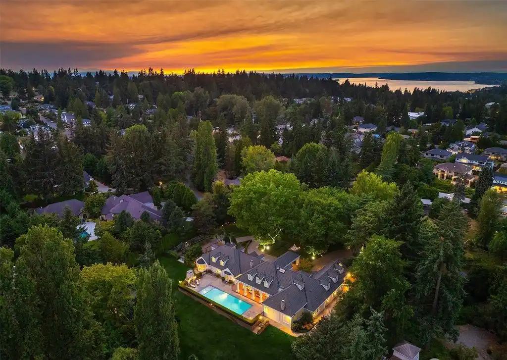 4 Diamond S Ranch A Masterful 8.8M Washington Estate Blending Beauty Sophistication Intelligent Living 4