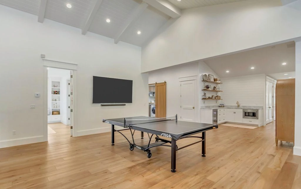 444 W 500 S Utah Mountain Estate with Gorgeous Views Lists for 9995000 12