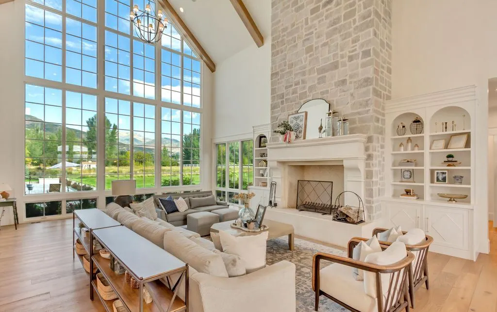 444 W 500 S Utah Mountain Estate with Gorgeous Views Lists for 9995000 2