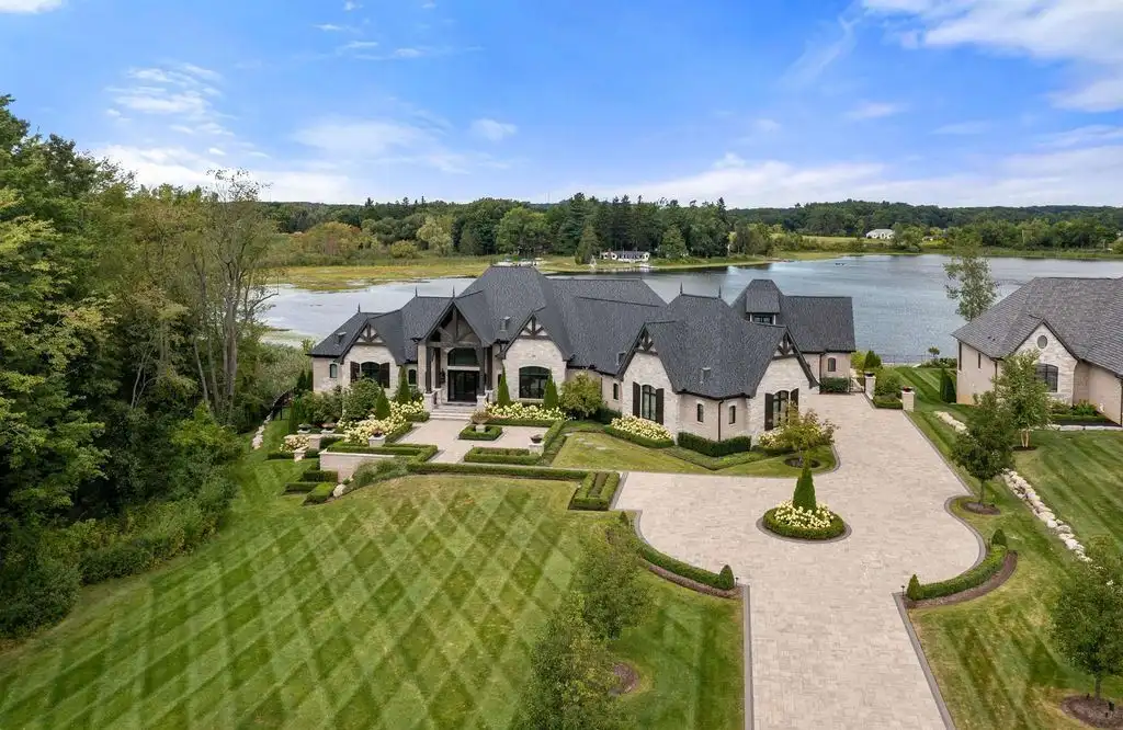 5715 Cusick Lake Dr Extraordinary 2999900 Split Level Lakefront Estate in Michigan 30