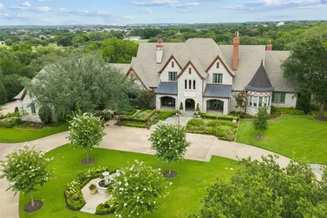 Northwest Colleyville Estate: French Country-Inspired $7.95M Luxury Residence on 7.7 Acres