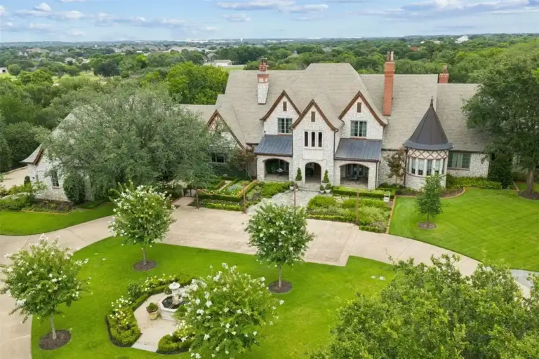 Northwest Colleyville Estate: French Country-Inspired $7.95M Luxury Residence on 7.7 Acres