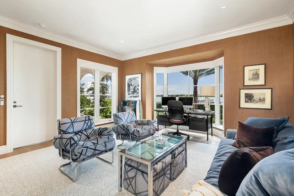 6709 S Flagler Drive West Palm Beach luxury waterfront estate with private dock, pool, and Intracoastal views