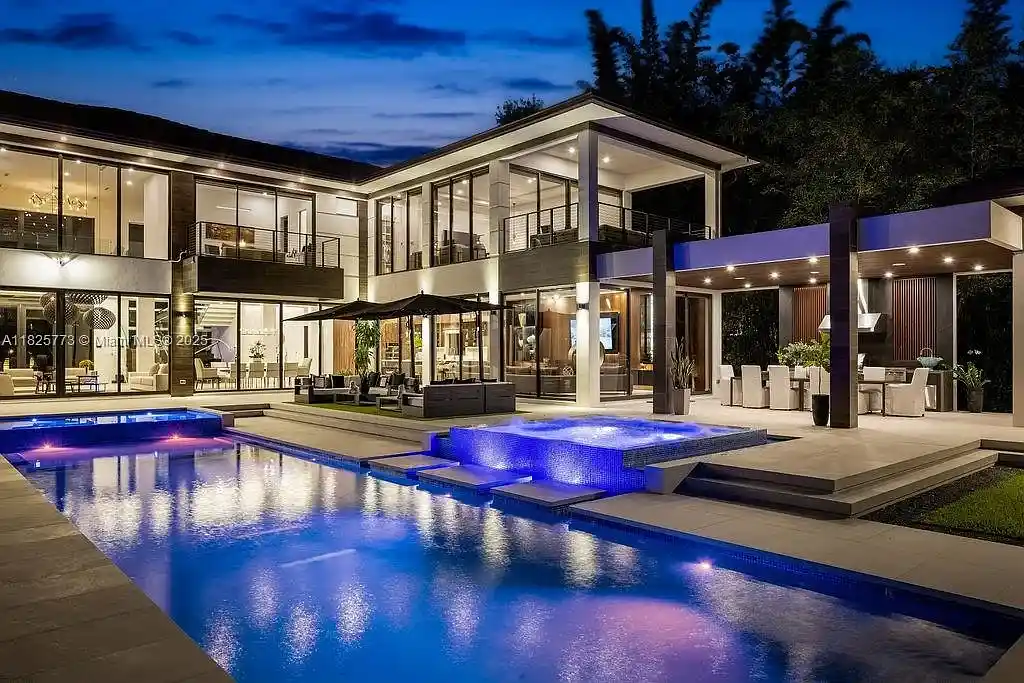 6850 SW 73rd Ct Miami Home for Sale – 9M Luxury Estate with Pool Theater Guest House 12
