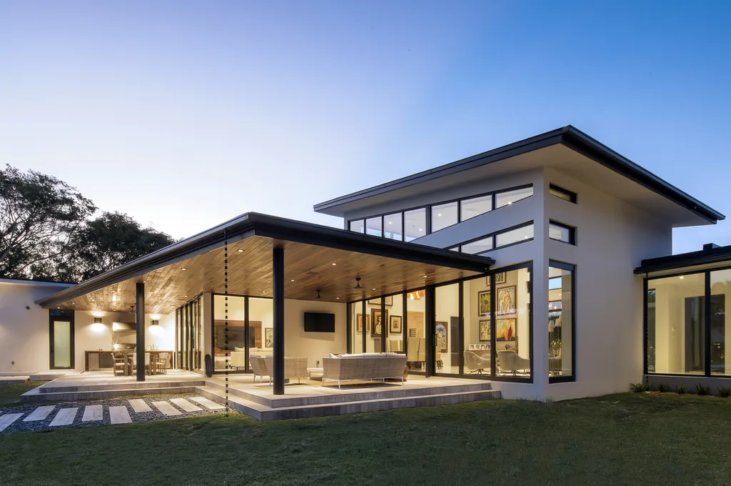 ALF Residence by SDH Studio Architecture + Design, A Ranch-Inspired Contemporary Masterpiece