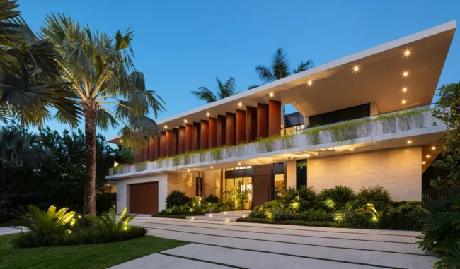 AMA Residence by SDH Studio Architecture + Design, A Modern Oasis of Privacy and Nature