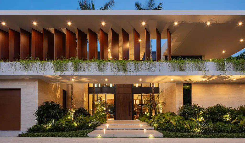 AMA Residence by SDH Studio Architecture Design A Modern Oasis of Privacy and Nature 4
