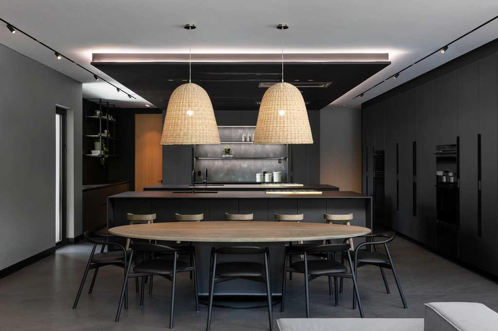 Bal Cross by SDH Studio Architecture Design A Tropical Modern Oasis 3
