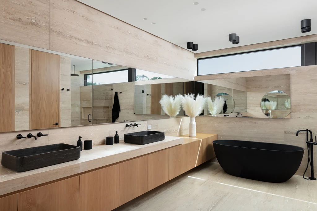 Bal Cross by SDH Studio Architecture + Design, A Tropical Modern Oasis