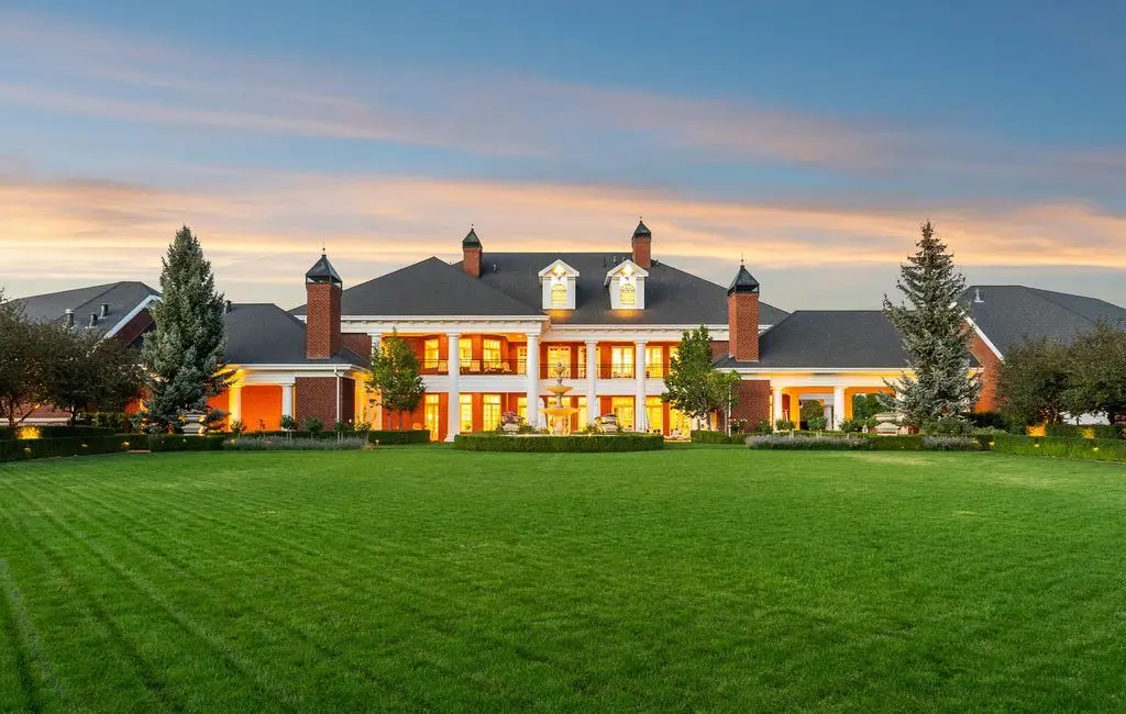 Camelot at 2344 W 3000 S An Extraordinary 23.5 Million Sanctuary of Luxury and Design in Utah 31