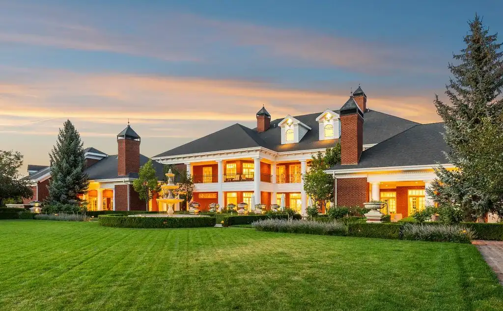 Camelot at 2344 W 3000 S An Extraordinary 23.5 Million Sanctuary of Luxury and Design in Utah 32