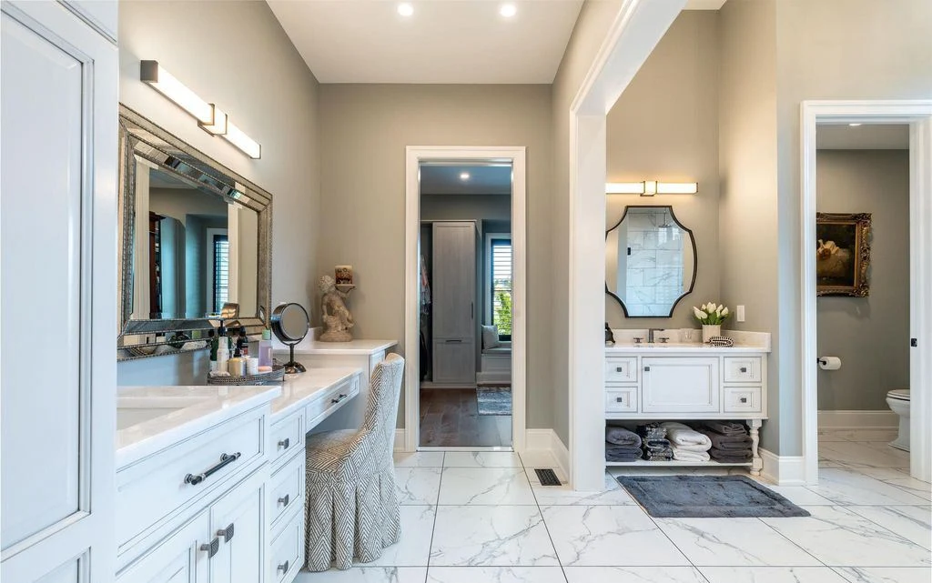Captivating Luxury Home at 4 Gypsian Way Blends Elegance Comfort Timeless Design 13