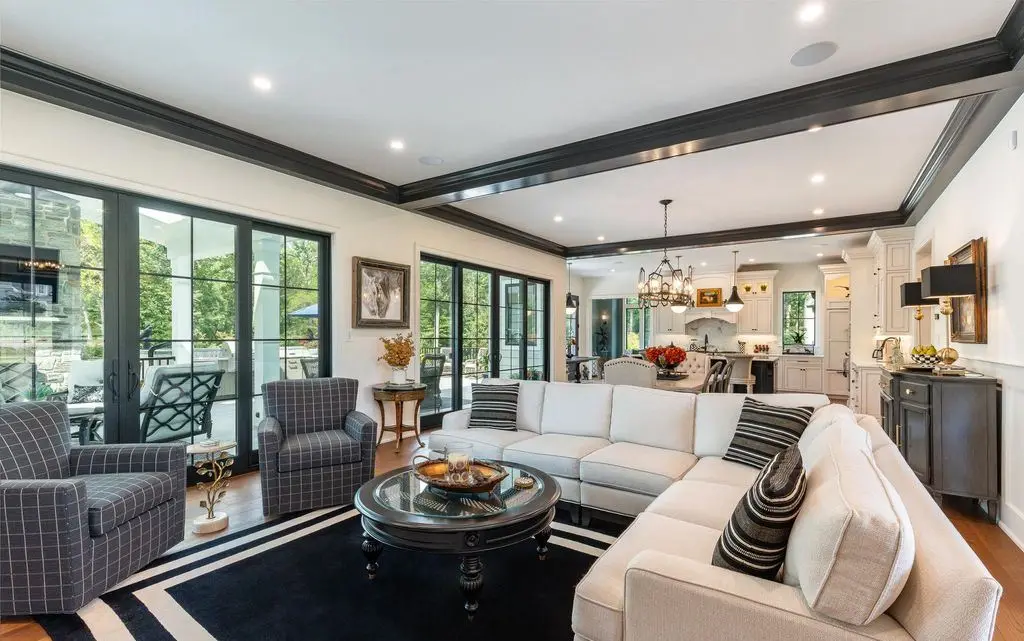 Captivating Luxury Home at 4 Gypsian Way Blends Elegance Comfort Timeless Design 7