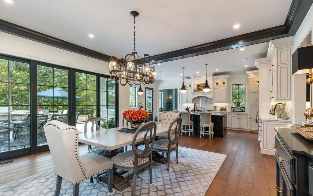 Captivating Luxury Home at 4 Gypsian Way Blends Elegance Comfort Timeless Design 8