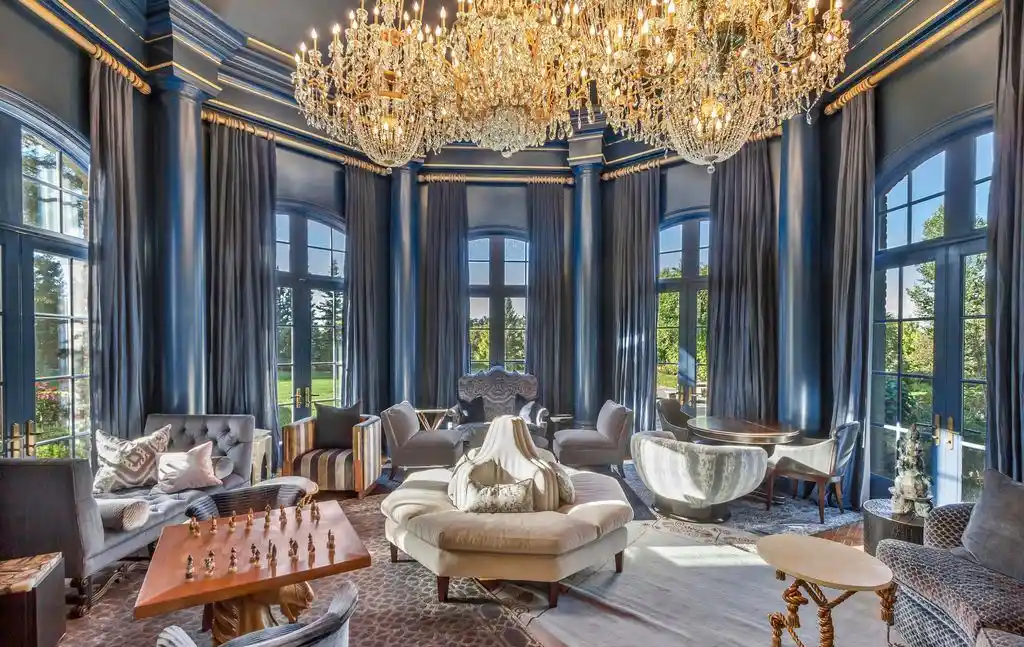 Exclusive 29.995M Estate at 13322 N Grove Dr Showcases Classic Elegance and Contemporary Design 15
