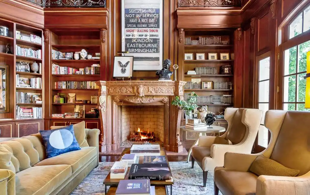 Exclusive 29.995M Estate at 13322 N Grove Dr Showcases Classic Elegance and Contemporary Design 18