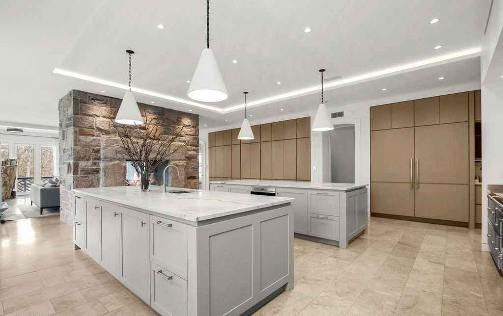 Experience Ultimate Privacy and Luxury at 65 Upper Cross Rd a 24.995M Converse Lake Retreat 9