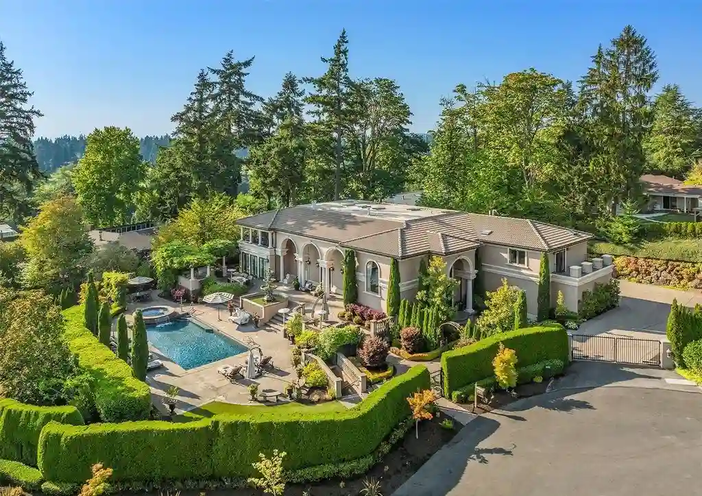 Experience World Class Luxury at 8638 NE 19th Place a 9.95M Italian Inspired Estate in Clyde Hill 2