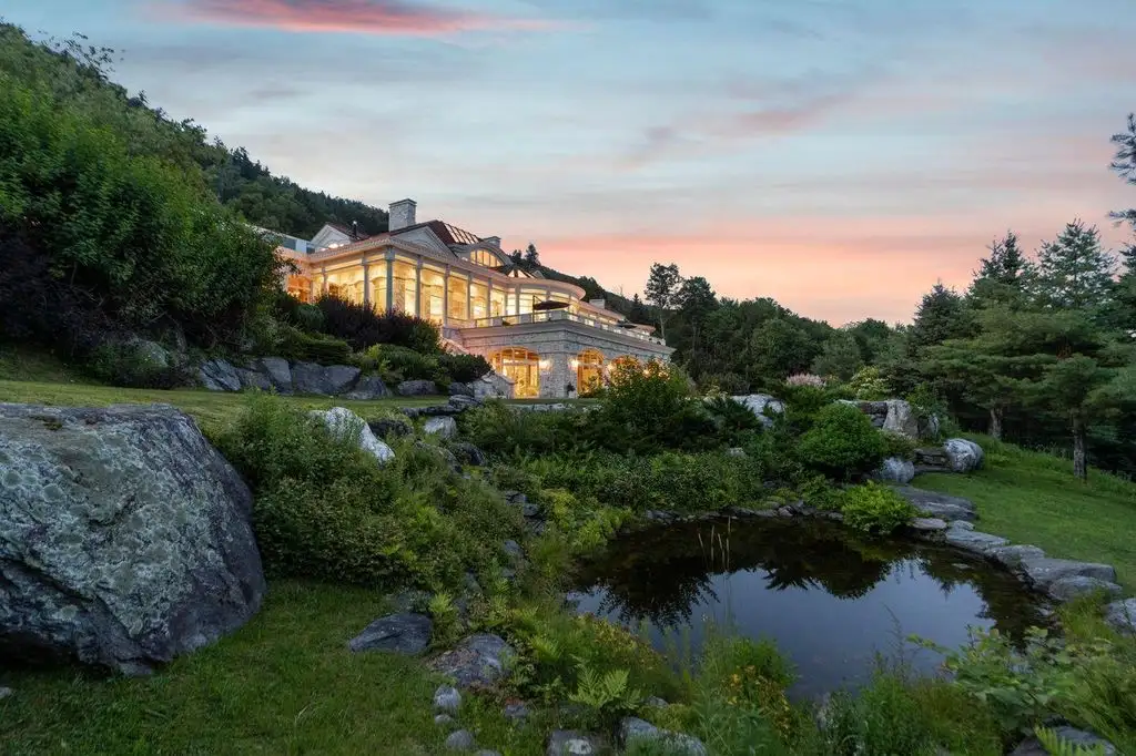 Extraordinary Estate at 189 Upper Springs Road Vermont ‘Above the Clouds Listed for 14 Million 23