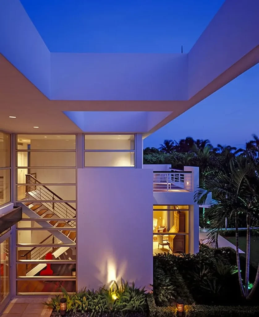Florida Residence by Mojo Stumer Associates Modern Waterfront Masterpiece with Panoramic Ocean Views 4