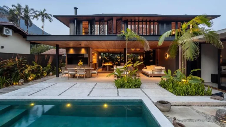 JV Residence by Pitta Arquitetura, Contemporary Tropical Living in Ubatuba