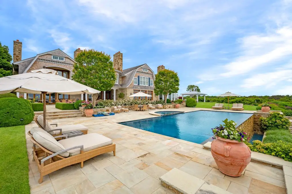 Luxury Redefined 1866 Deerfield Rd in New York a 14.995 Million Custom Built Masterpiece 4