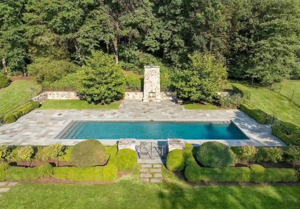 Magnificent Georgian Colonial at 50 Dingletown Rd A Prestigious Greenwich Estate Listed for 16.75 Million 20