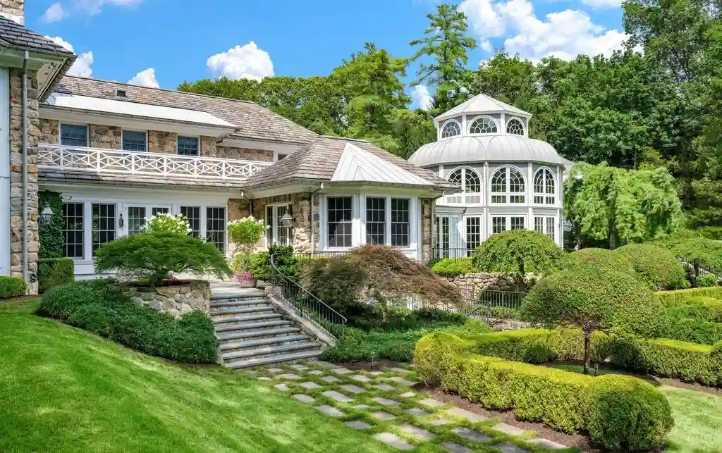 Magnificent Georgian Colonial at 50 Dingletown Rd A Prestigious Greenwich Estate Listed for 16.75 Million 22