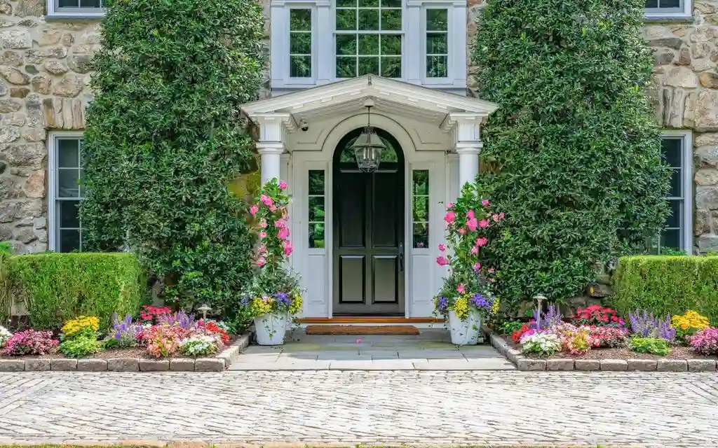Magnificent Georgian Colonial at 50 Dingletown Rd A Prestigious Greenwich Estate Listed for 16.75 Million 4