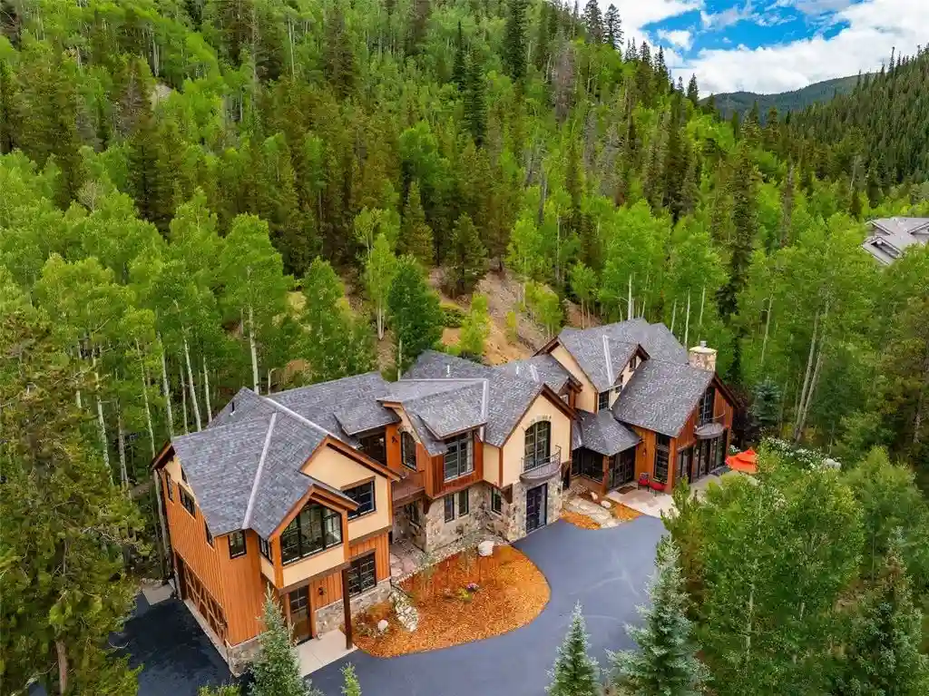 Majestic Colorado Living 94 Sunbeam Dr Offers Secluded Luxury and Mountain Beauty for 6.2 Million 11