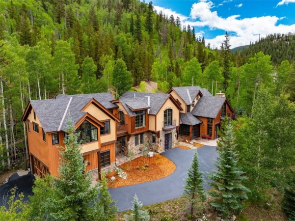 Colorado Mountain Retreat Offering Privacy, Convenience, and Breathtaking Views for $6.2 Million