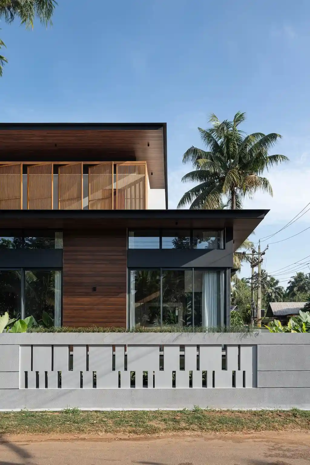 Open Sky Residence by Muaz Rahman Architects, A Celestial Sanctuary in Thrissur, India