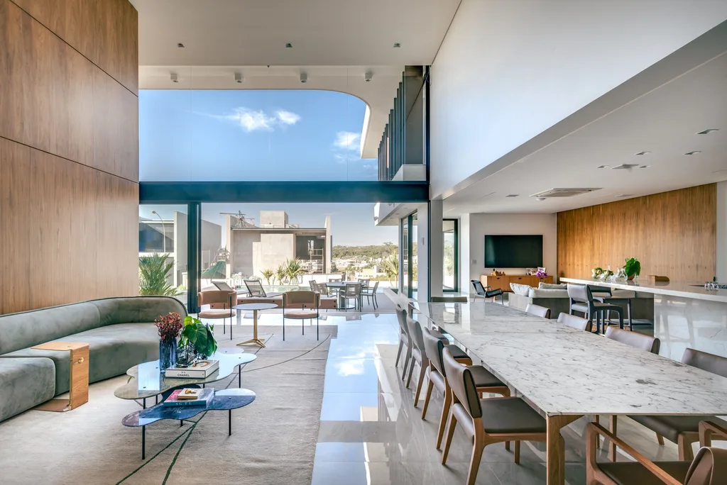 RL House by Sayala e Rafael Arquitetos Associados Overlapping Volumes and Social Connection 3