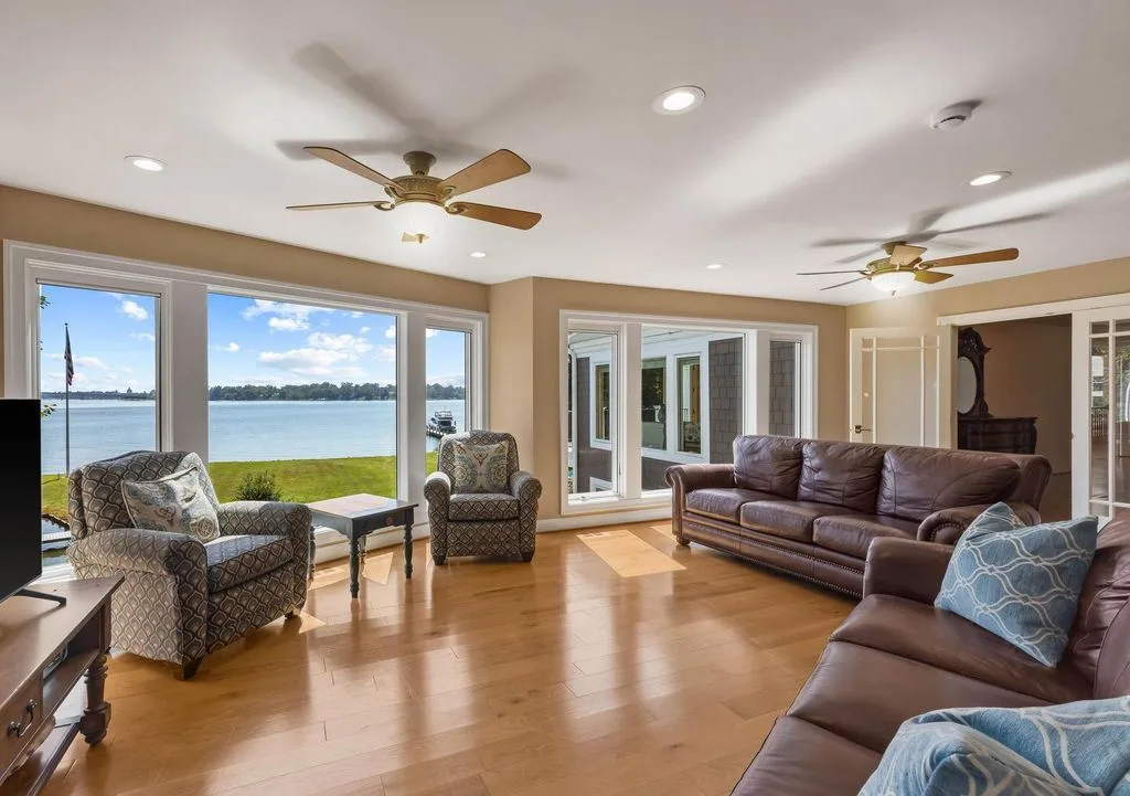 Spectacular Waterfront Living Awaits at 125 S Winchester Rd Maryland Asking 8 17