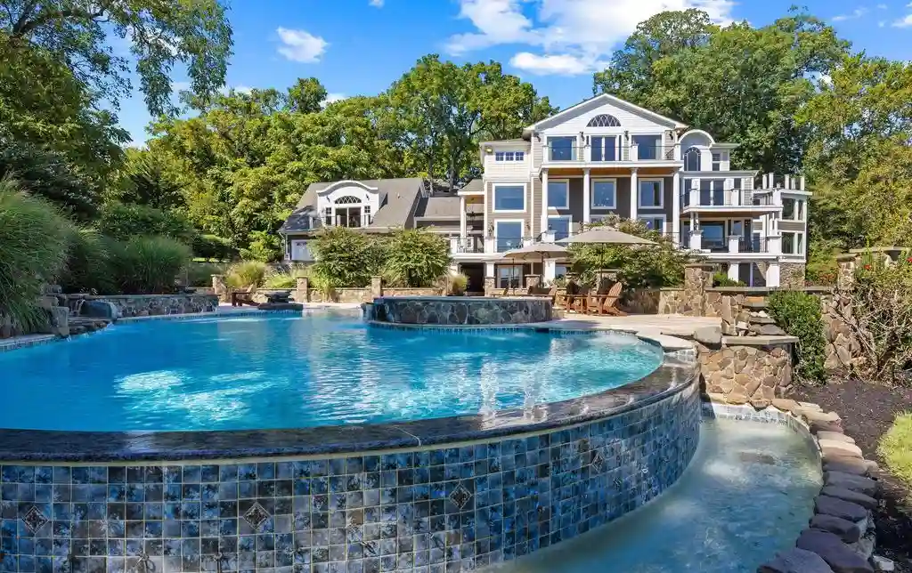 Spectacular Waterfront Living Awaits at 125 S Winchester Rd Maryland Asking 8 21