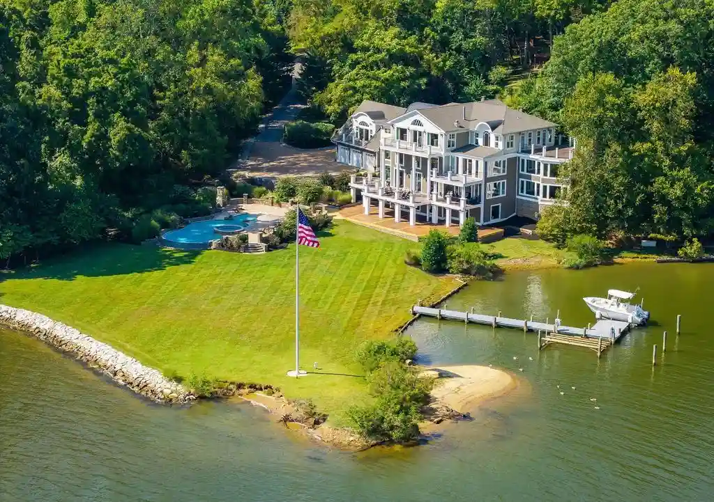 Spectacular Waterfront Living Awaits at 125 S Winchester Rd Maryland Asking 8 3