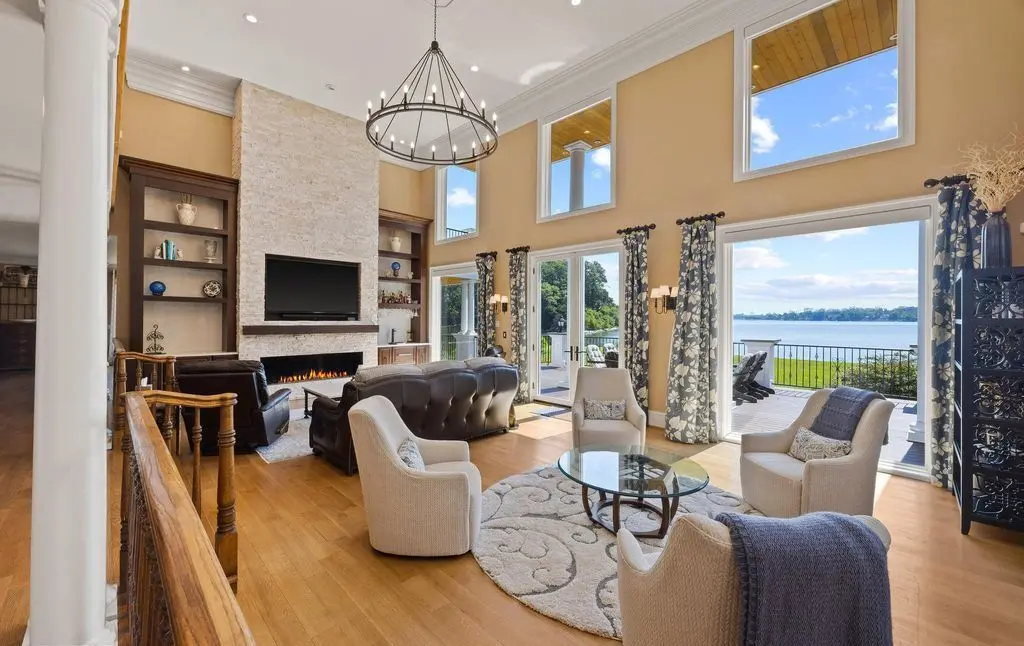 Spectacular Waterfront Living Awaits at 125 S Winchester Rd Maryland Asking 8 6