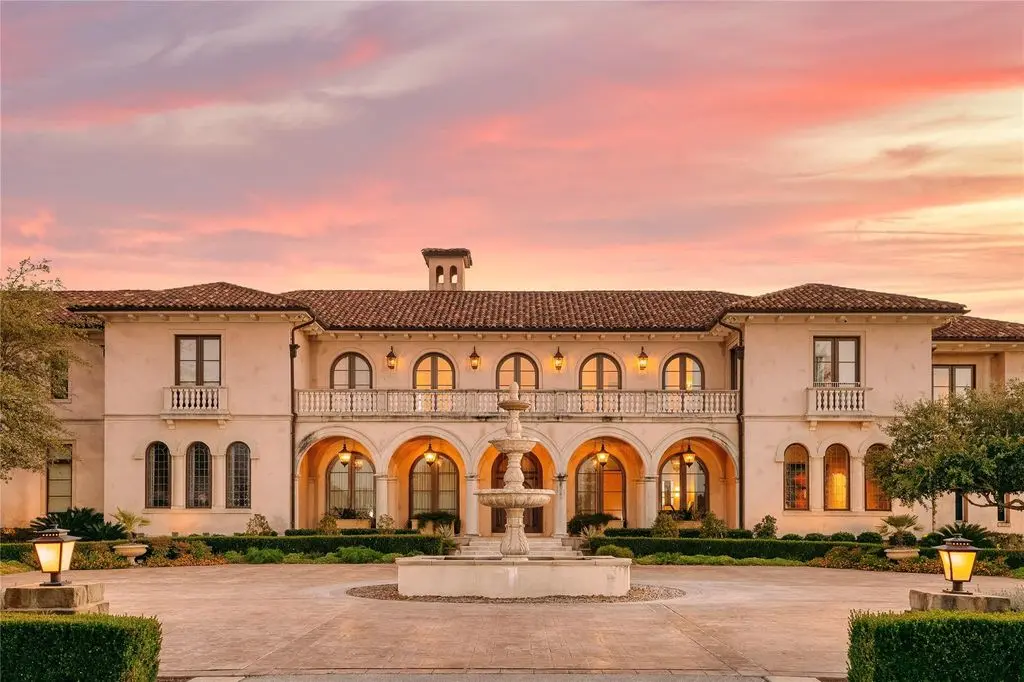 Stunning 9 Rue Estate in Texas Represents Iconic Country Living with Unparalleled Privacy for 20 Million 3