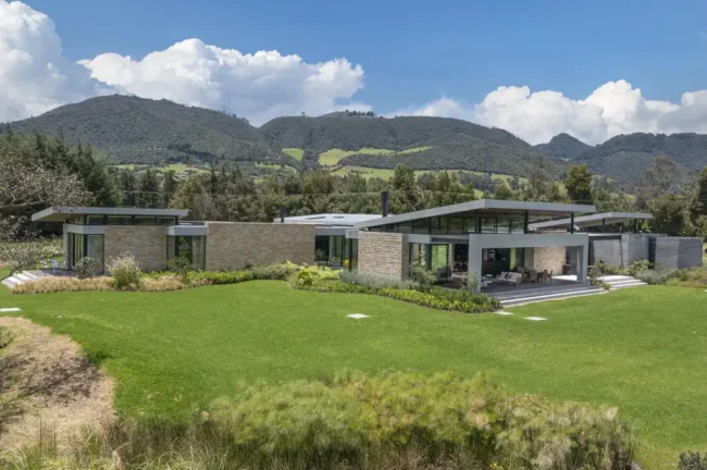 Teusaca House by SDH Studio Architecture + Design, A Contemporary Greenhouse Retreat in La Calera