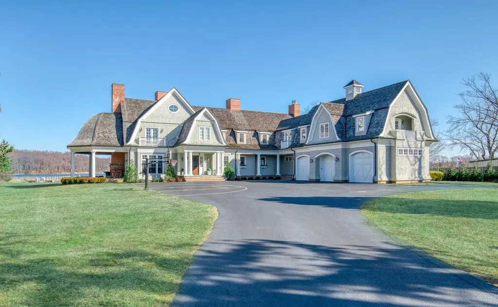 Unparalleled Elegance 0 Wilson Circle Custom Built New Jersey Estate Offers Serene Coastal Lifestyle for 7 4