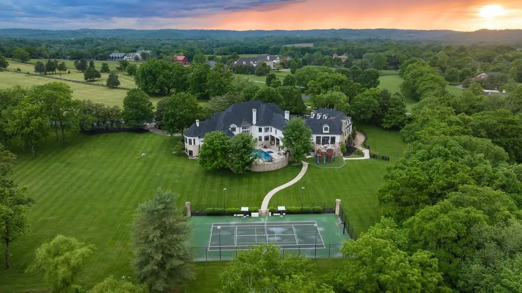 2410 Hidden River Ln Exquisite Tennessee Estate Epitomizes Modern Southern Elegance at 10.995 Million 1